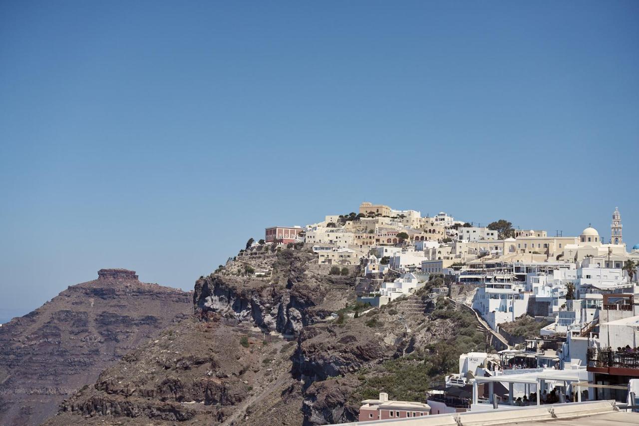 Amphitheater Cave Houses Fira  Exterior foto